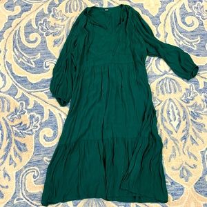 OLD NAVY. Cutest Maxi dress with pockets.